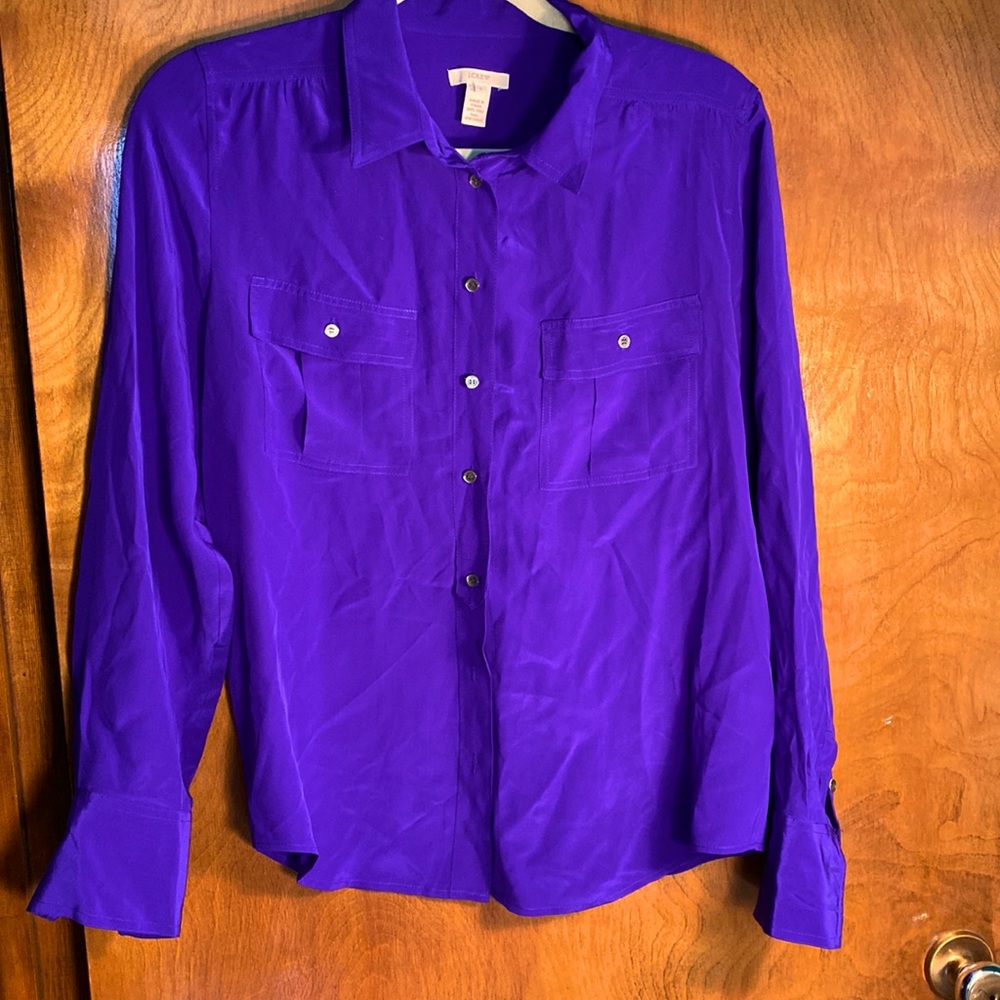 Front button Silk blouse barely worn